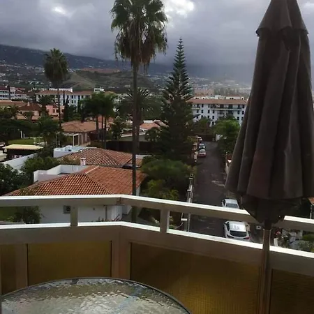 Studio Calz. Martianez * Puerto de la Cruz (Tenerife)